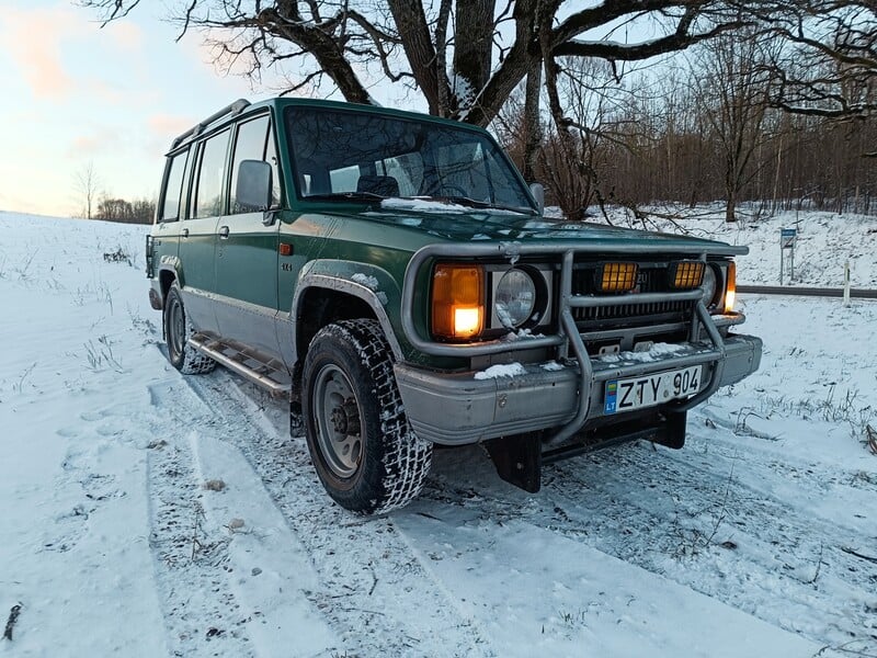 Photo 1 - Isuzu Trooper 1985 y Off-road / Crossover