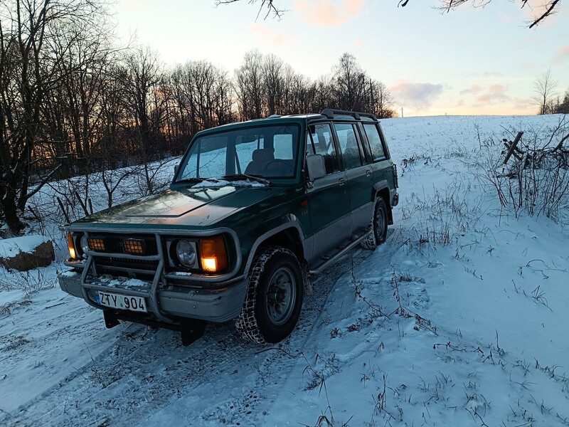 Photo 3 - Isuzu Trooper 1985 y Off-road / Crossover