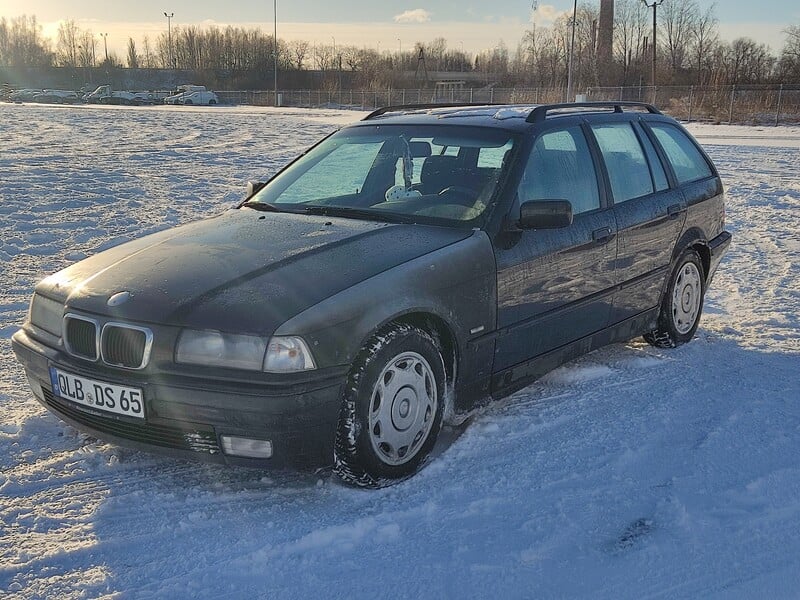 Фотография 4 - Bmw 318 1998 г Универсал