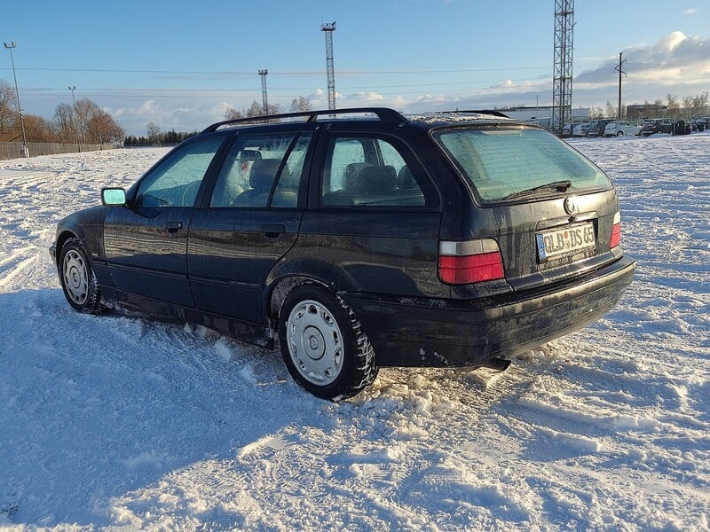 Фотография 6 - Bmw 318 1998 г Универсал