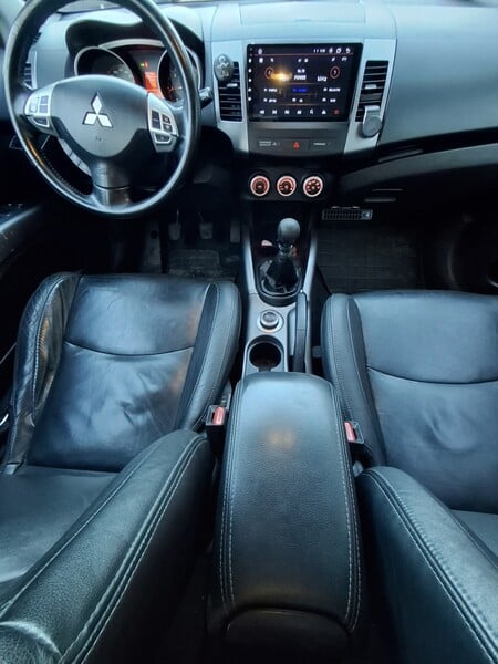 Photo 6 - Mitsubishi Outlander TDI 2007 y