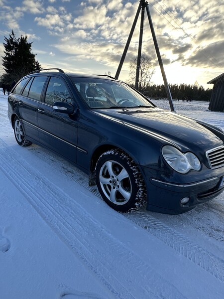 Nuotrauka 3 - Mercedes-Benz C 220 2005 m Universalas