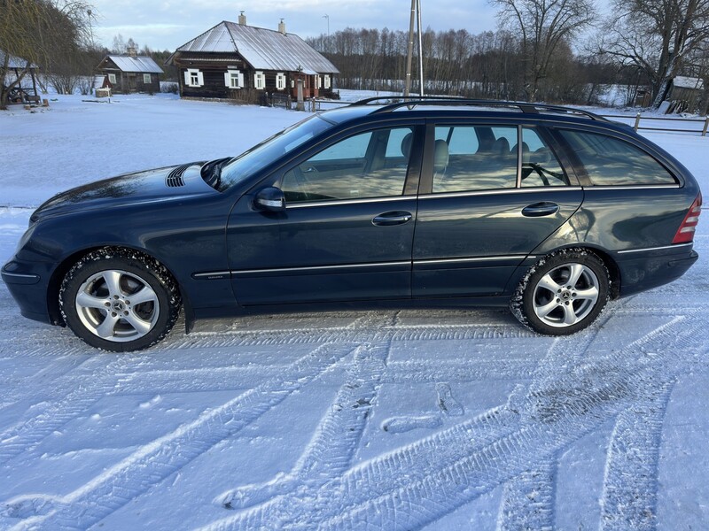 Nuotrauka 8 - Mercedes-Benz C 220 2005 m Universalas