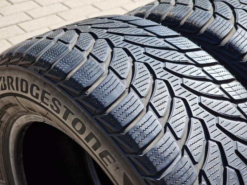 Photo 4 - Bridgestone BLIZZAK LM-32, 2022m R16 winter tyres passanger car