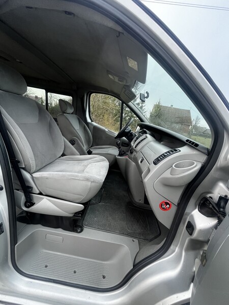 Photo 3 - Opel Vivaro CDTI 2005 y