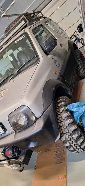 Photo 2 - Suzuki Jimny 2004 y Off-road / Crossover