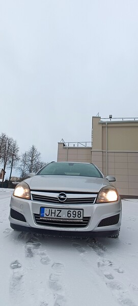 Фотография 2 - Opel Astra 2008 г Универсал