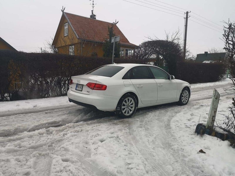 Photo 6 - Audi A4 Allroad 2010 y Sedan