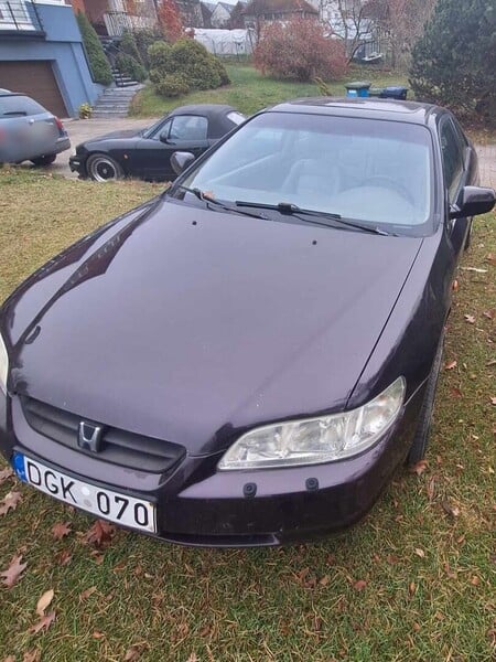 Photo 2 - Honda Accord 1998 y Coupe