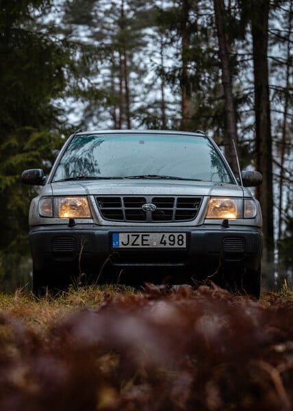 Фотография 2 - Subaru Forester 1998 г Внедорожник / Кроссовер