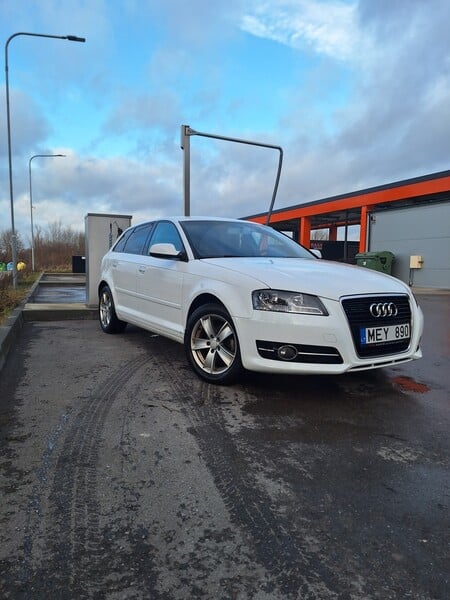 Photo 1 - Audi A3 2010 y Hatchback