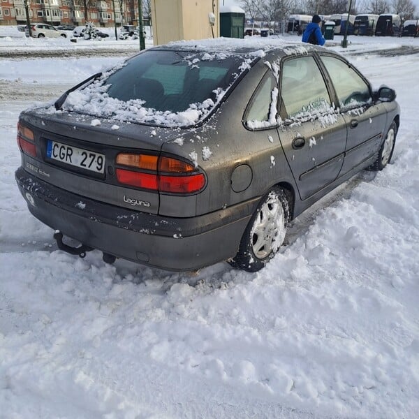 Photo 3 - Renault Laguna 1999 y Sedan