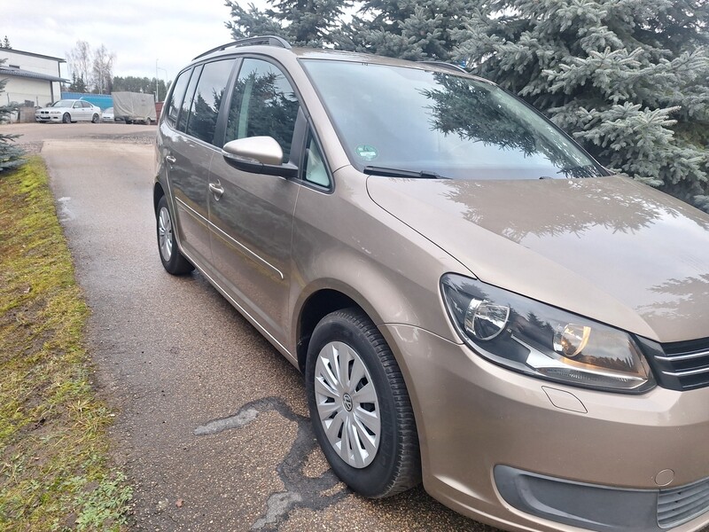 Фотография 3 - Volkswagen Touran 2011 г Минивэн