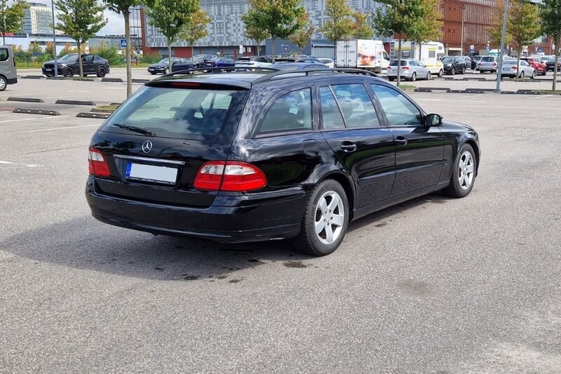 Photo 5 - Mercedes-Benz E 220 2004 y Wagon