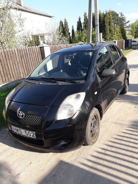 Photo 5 - Toyota Yaris 2008 y Hatchback