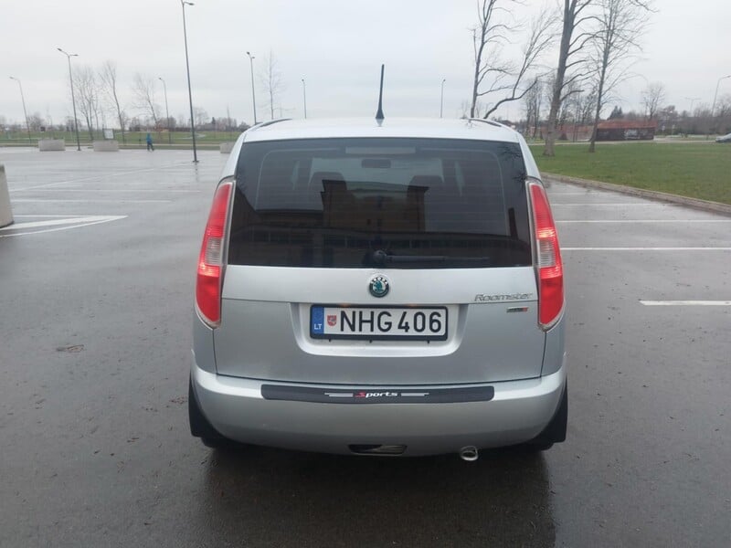 Photo 5 - Skoda Roomster 2013 y Van