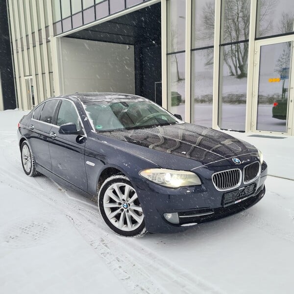 Nuotrauka 1 - Bmw 530 2011 m Sedanas