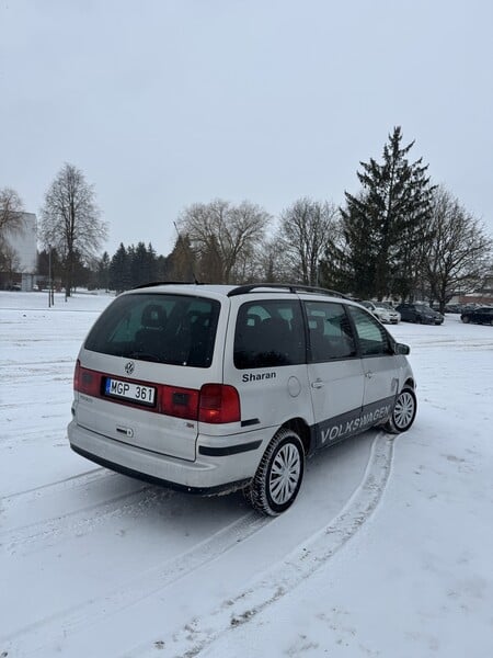 Фотография 6 - Volkswagen Sharan 2003 г Минивэн