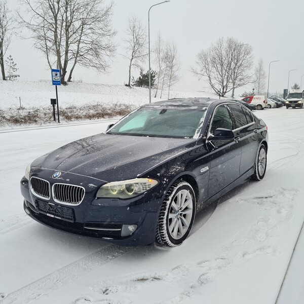 Nuotrauka 3 - Bmw 530 2011 m Sedanas