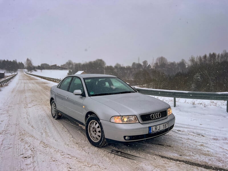 Nuotrauka 5 - Audi A4 1999 m Sedanas