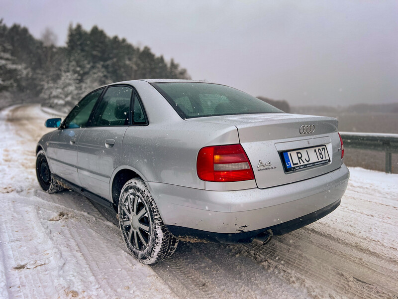 Nuotrauka 6 - Audi A4 1999 m Sedanas