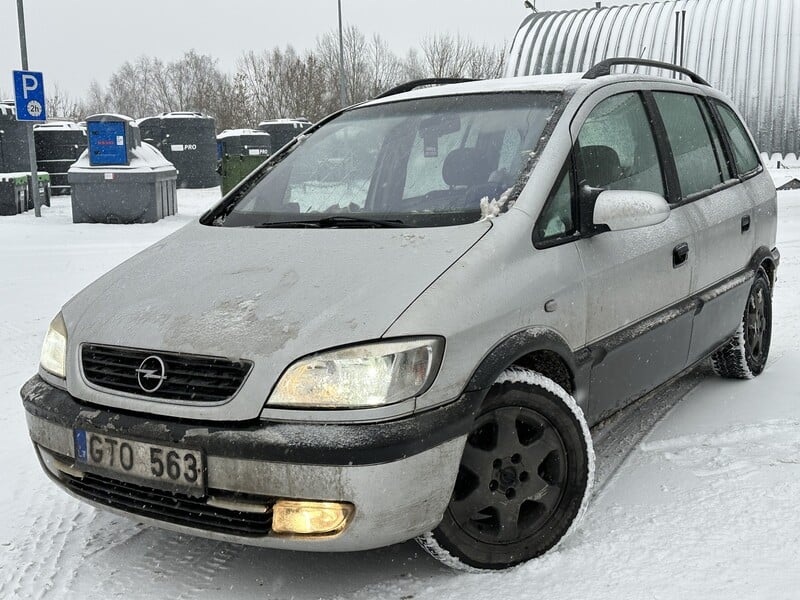 Photo 1 - Opel Zafira 2002 y Van