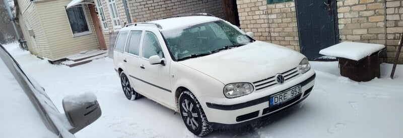 Photo 2 - Volkswagen Golf 2002 y Hatchback