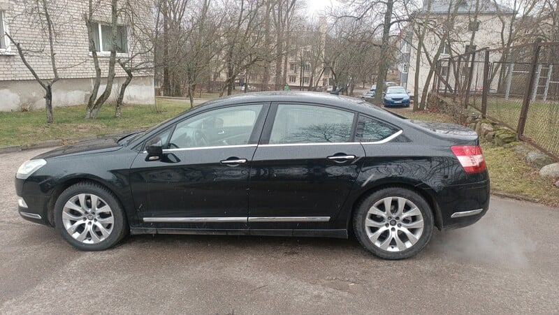 Photo 4 - Citroen C5 2008 y Sedan