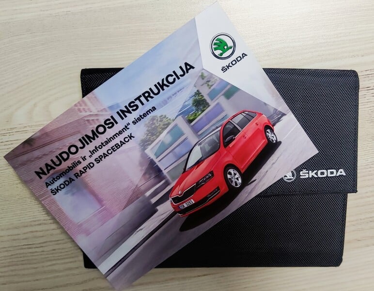 Photo 11 - Skoda RAPID 2018 y Hatchback