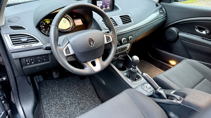 Nuotrauka 14 - Renault Megane 2012 m Universalas