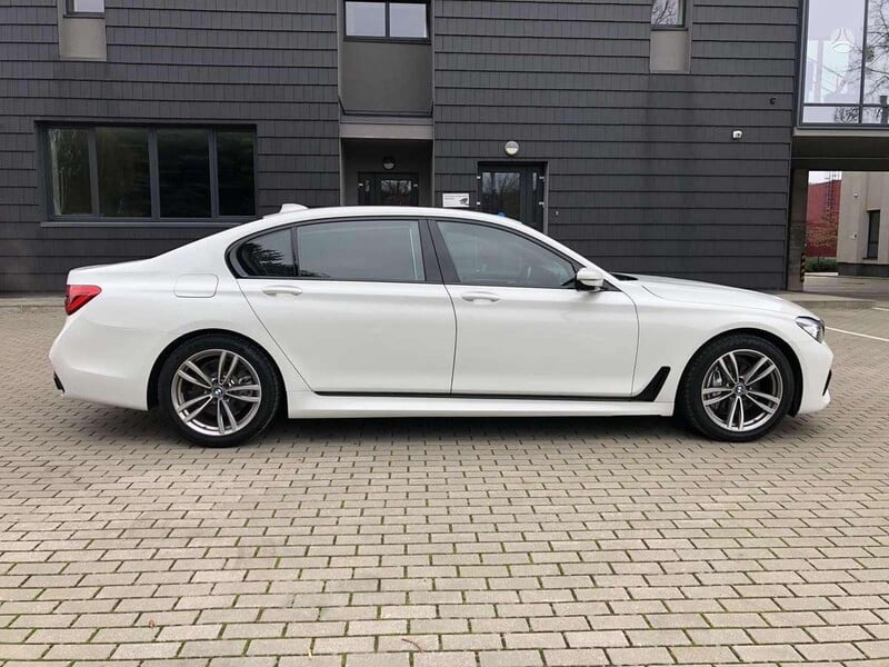 Nuotrauka 8 - Bmw 740 2018 m Sedanas