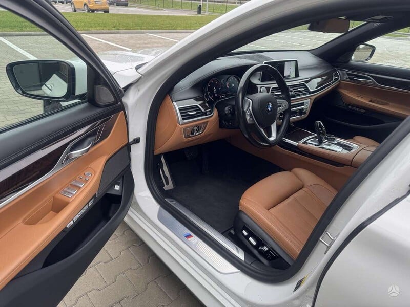 Nuotrauka 9 - Bmw 740 2018 m Sedanas