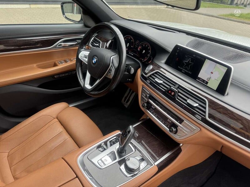 Nuotrauka 21 - Bmw 740 2018 m Sedanas