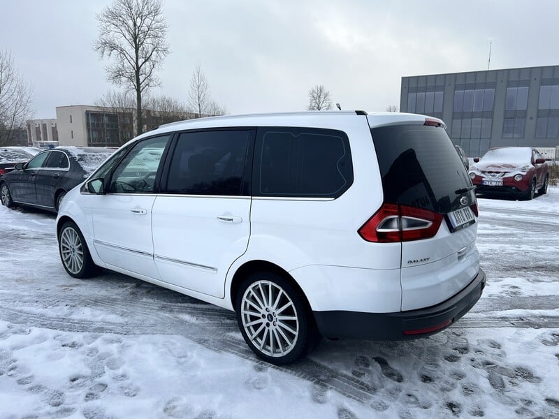 Photo 4 - Ford Galaxy 2011 y Van