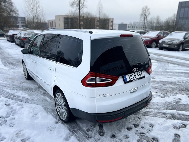 Photo 5 - Ford Galaxy 2011 y Van