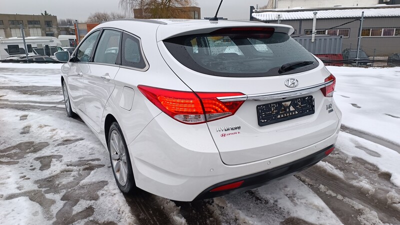 Фотография 5 - Hyundai i40 2014 г Универсал