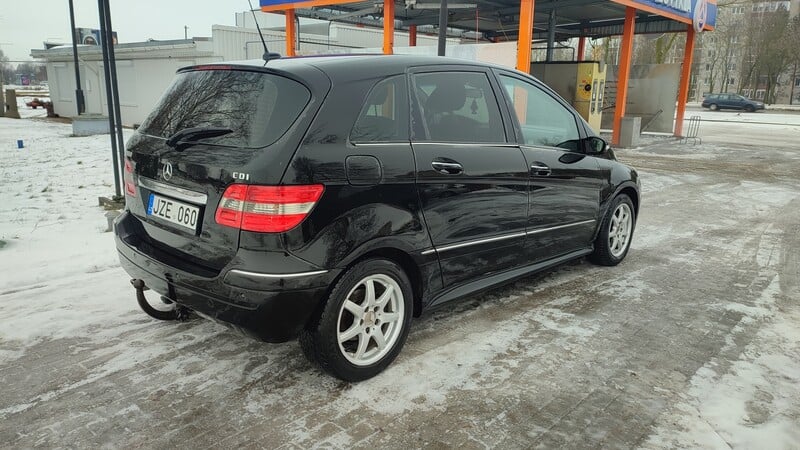 Photo 4 - Mercedes-Benz B 180 2006 y Van