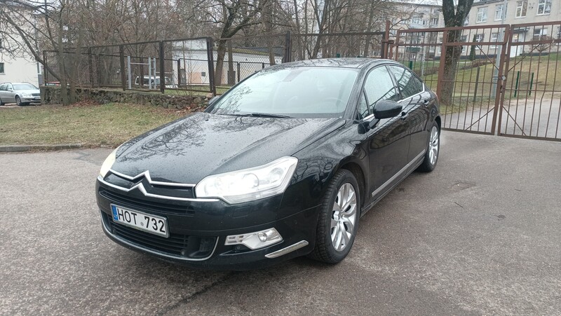 Photo 3 - Citroen C5 2008 y Sedan