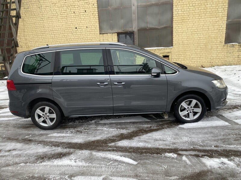 Photo 8 - Volkswagen Sharan 2011 y Van