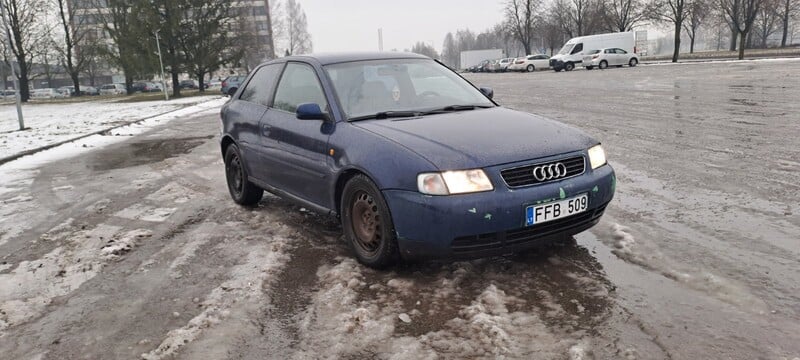 Photo 1 - Audi A3 2000 y Hatchback