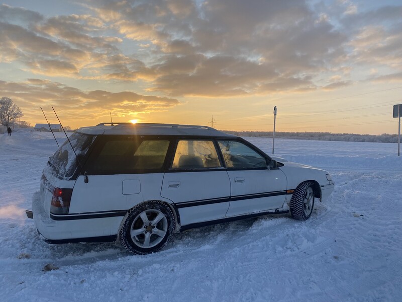 Nuotrauka 2 - Subaru Legacy 1992 m Universalas