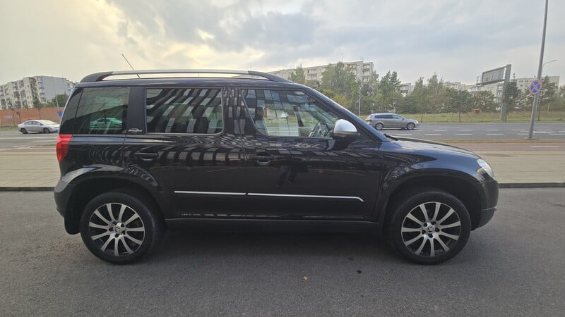 Photo 3 - Skoda Yeti 2013 y Van