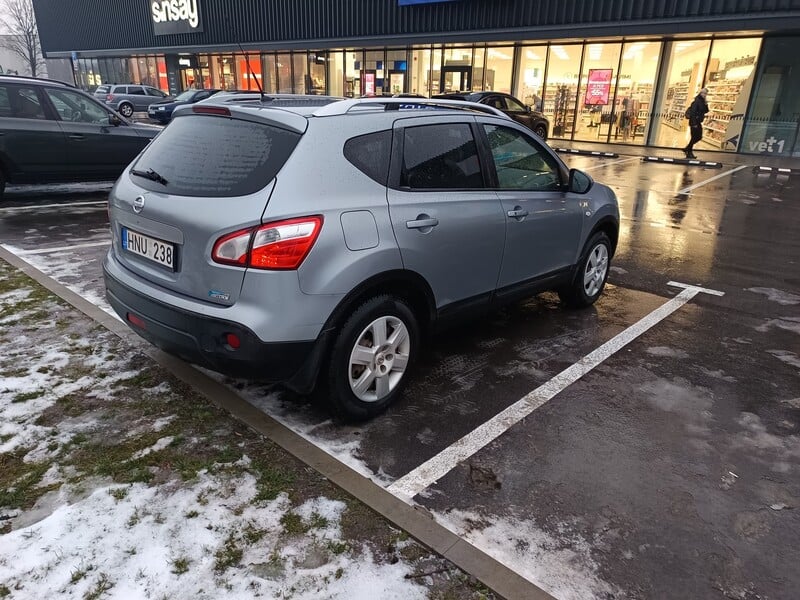 Photo 3 - Nissan Qashqai 2010 y Off-road / Crossover