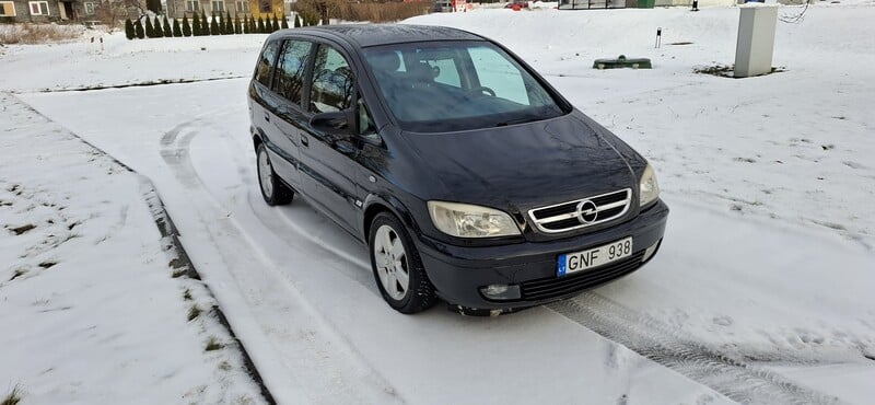 Photo 7 - Opel Zafira 2005 y Van