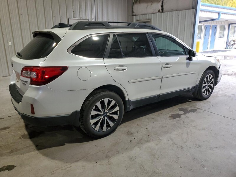 Photo 3 - Subaru OUTBACK 2016 y Off-road / Crossover