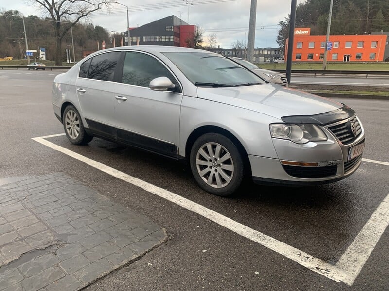 Nuotrauka 1 - Volkswagen Passat 2005 m Sedanas