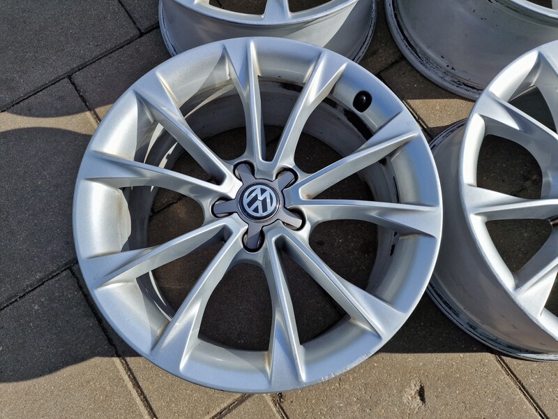 Photo 2 - Volkswagen Tiguan (2008-2022m) Tiguan light alloy R18 rims