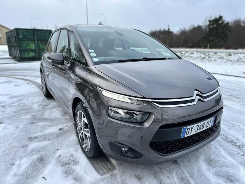 Фотография 9 - Citroen C4 Picasso 2015 г Минивэн