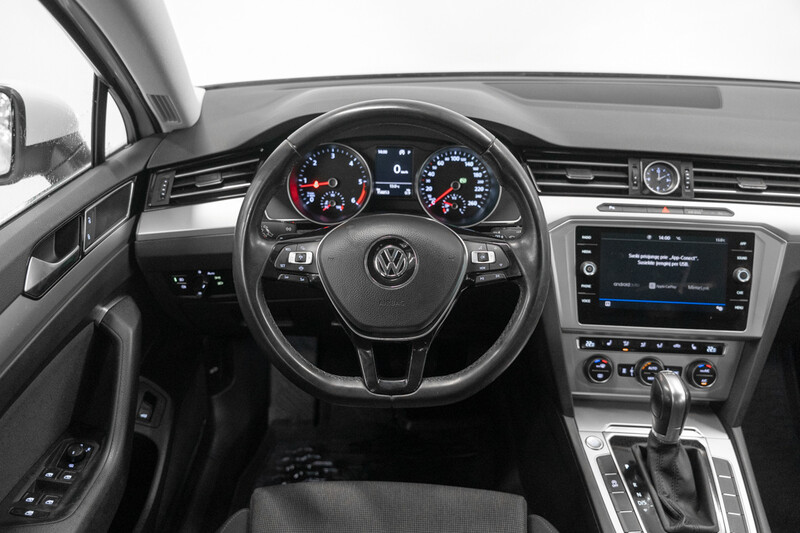 Photo 10 - Volkswagen Passat 2019 y Wagon