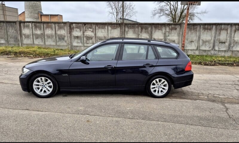 Nuotrauka 8 - Bmw 318 2007 m Universalas